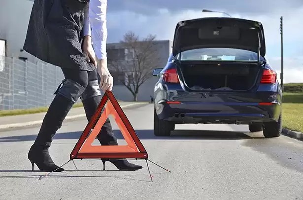 Dịch vụ cứu hộ xe ô tô Hà Nội an toàn, chất lượng, xuyên ngày đêm