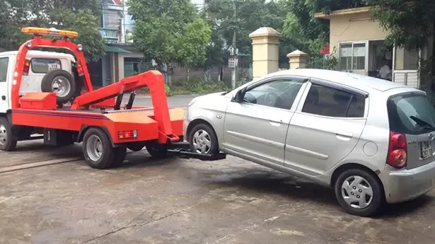 Dịch vụ cứu hộ xe ô tô Hà Nội an toàn, chất lượng, xuyên ngày đêm
